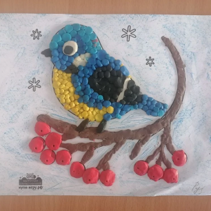 Синица на ветке