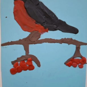 Снегирь на ветке