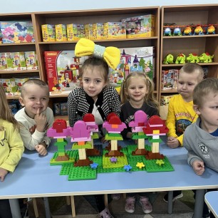 Поляна Цветов для мамы