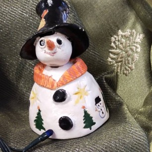 Снеговичок на елку