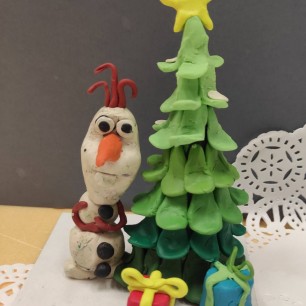 Снеговик Олаф