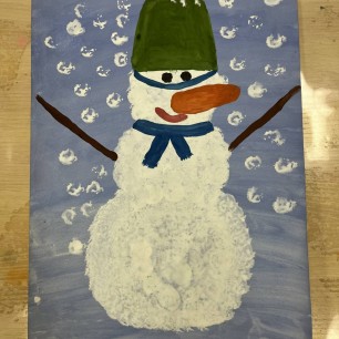 Веселый снеговичок