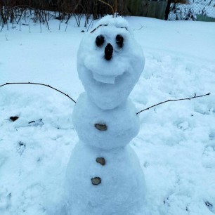 Снеговик Олаф