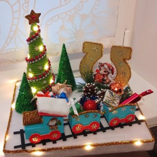 "Праздник к нам приходит"