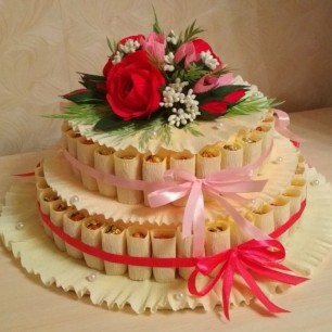 Композиция "Торт из конфет"