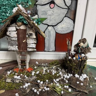 Баба Яга и Избушка на курьих ножках