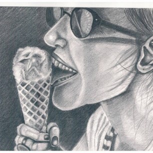 "Девушка с мороженным"