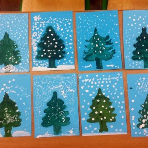 "Ёлочки в снегу"