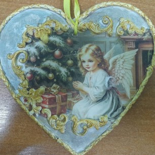 Ёлочная игрушка в стиле XIX века