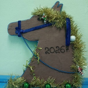 Лошадь Златогривая