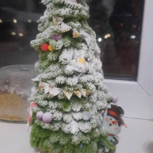 "Новогоднее счастье"