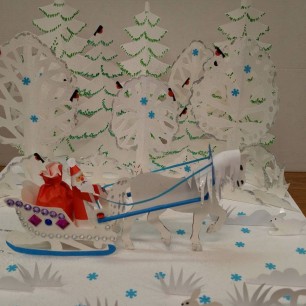 Дед Мороз спешит на праздник