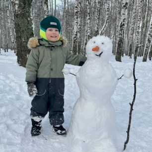 Снеговик-озорник