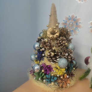 "Елка- веселинка"