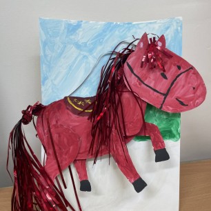 Красный конь