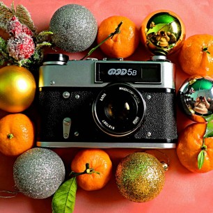 "К нам стучится Новый год"