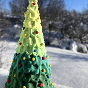 Елочка нарядная