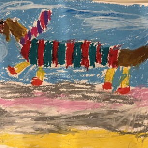 Такса на прогулке