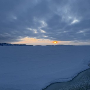 Зимняя река Волга