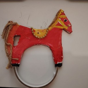 Лошадка-качалка