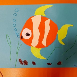 Рыбка в аквариуме