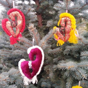 Рыжие, гнедые, серые да вороные