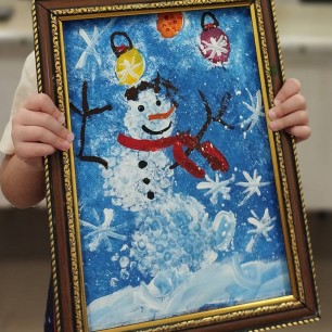 Снеговик-затейник