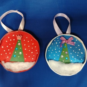 Елочные игрушки