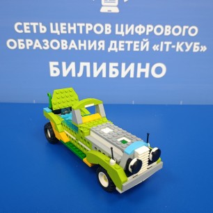 Ретро автомобиль