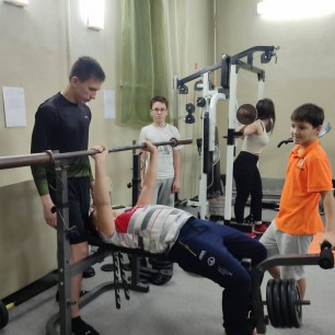 "Когда старшие пример"