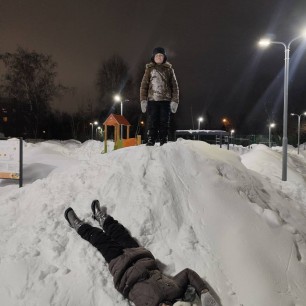 Вечерняя прогулка. Игра "Царь горы"