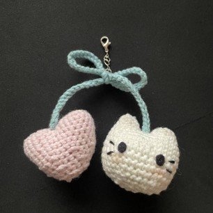 Китти-вишенка