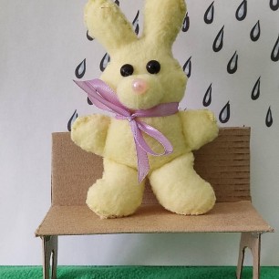 "Зайку бросила хозяйка..."