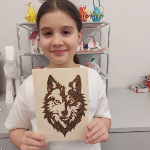 Выжигание по дереву " Волк"