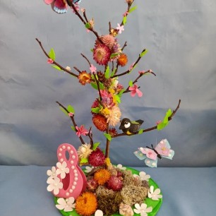 Весенний праздник