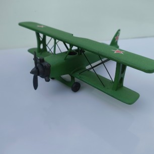 Неутомимый труженик войны