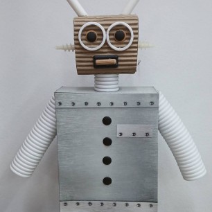 Робот-заяц из мультфильма