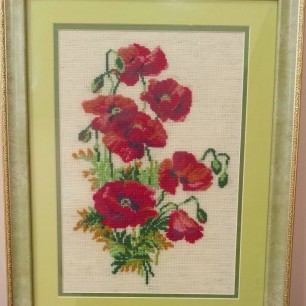 Красные маки