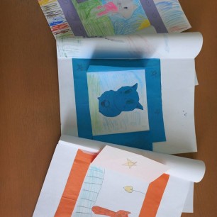 Кошки в окошке