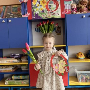 Поделка-открытка, к празднику 8 марта, для любимой мамочки