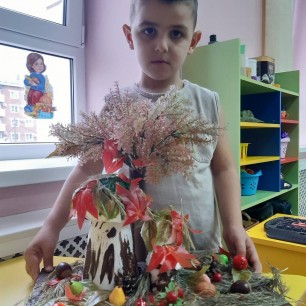 Закружилась Осень