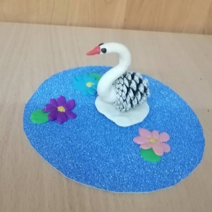 Лебедь