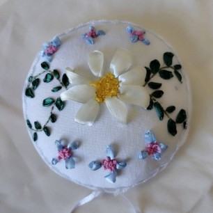 Игольница  "Ромашка"