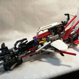 Маневренный самолет