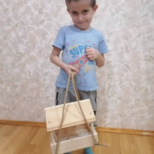 Кормошку для крылатых