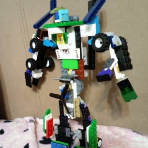 Робот трансформер