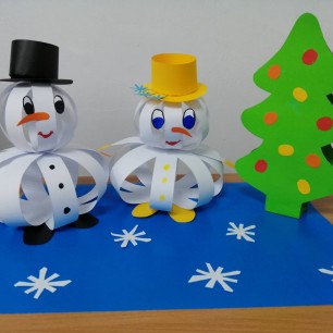 "Семейка снеговиков"