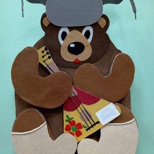 "Топтыгин" (кукла из картона)