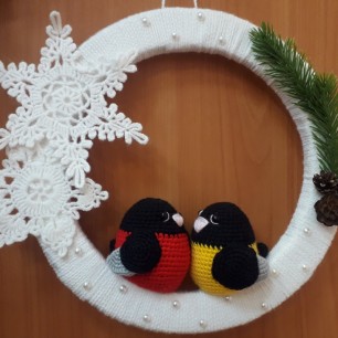 Снегирь и синичка