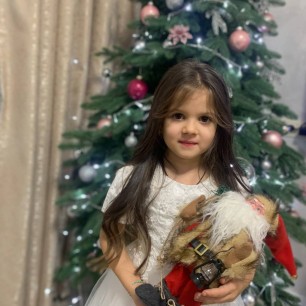 Ёлочка нарядная в гости к нам пришла